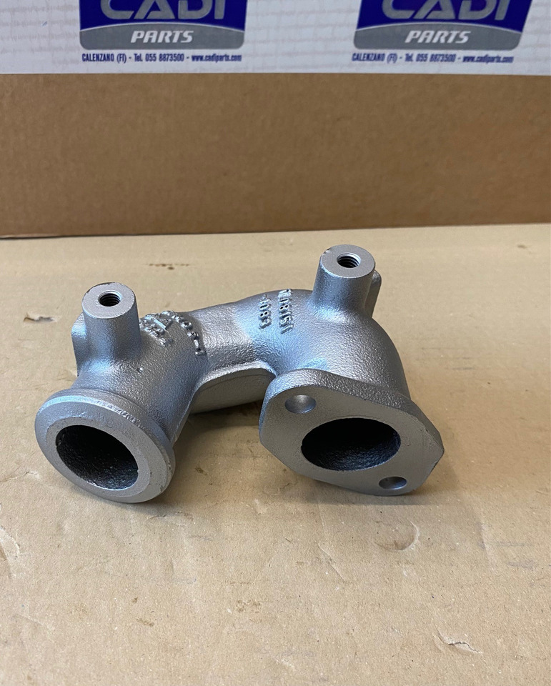 TUBO EGR MAN 51081530088 - Engine and parts for Truck: picture 4 TUBO EGR MAN 51081530088 - Engine and parts for Truck: picture 4