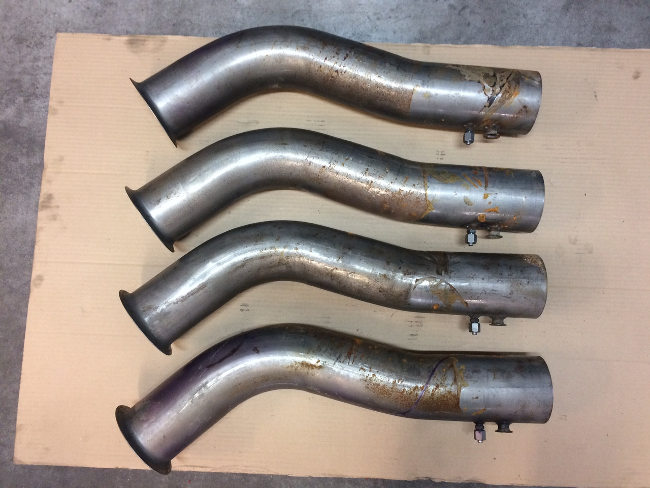TUBO SCARICO ANTERIORE MAN 81152055177 - Exhaust pipe for Truck: picture 1 TUBO SCARICO ANTERIORE MAN 81152055177 - Exhaust pipe for Truck: picture 1