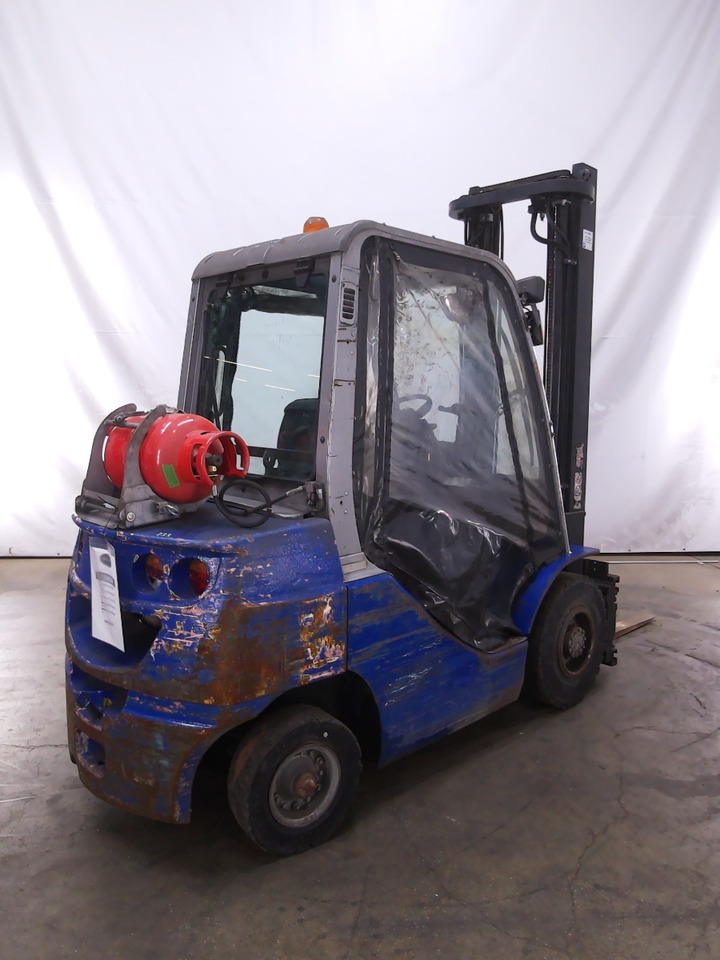 Cesab M325G - Forklift: picture 2 Cesab M325G - Forklift: picture 2