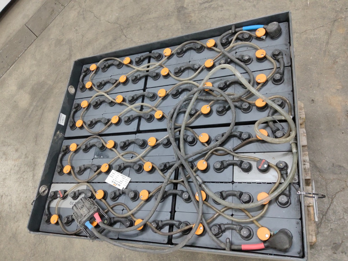Hoppecke 80V775AH - Battery for Material handling equipment: picture 3 Hoppecke 80V775AH - Battery for Material handling equipment: picture 3