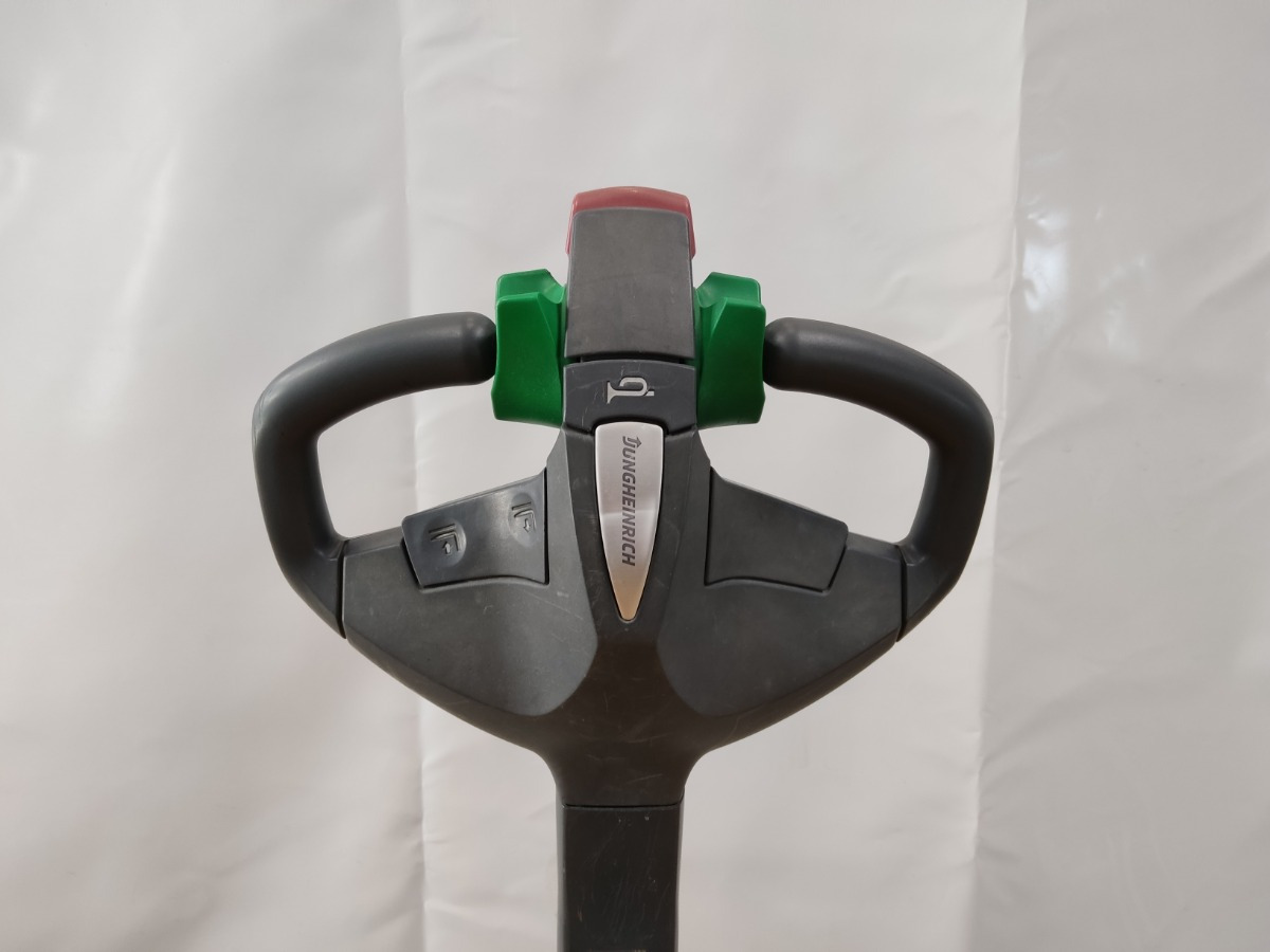 Jungheinrich EJE118 - Pallet truck: picture 3 Jungheinrich EJE118 - Pallet truck: picture 3