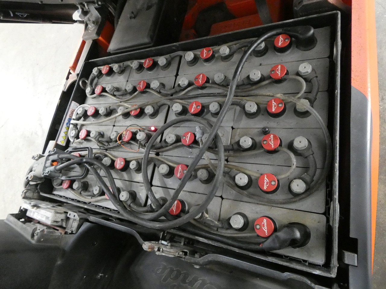 Linde E16C-02 - Electric forklift: picture 4 Linde E16C-02 - Electric forklift: picture 4