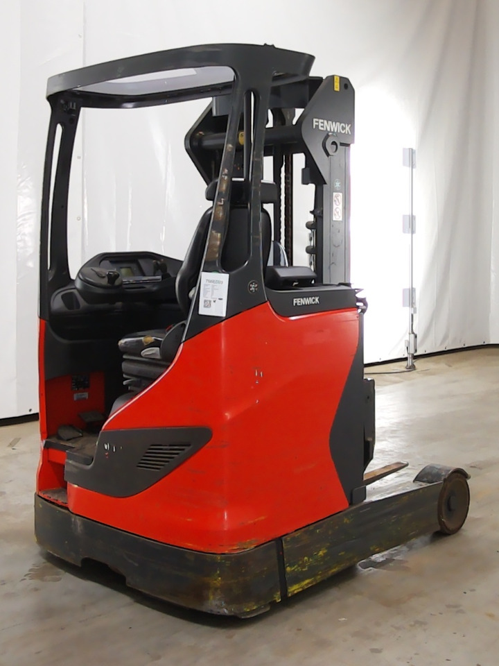 Linde R14-01 - Reach truck: picture 2 Linde R14-01 - Reach truck: picture 2