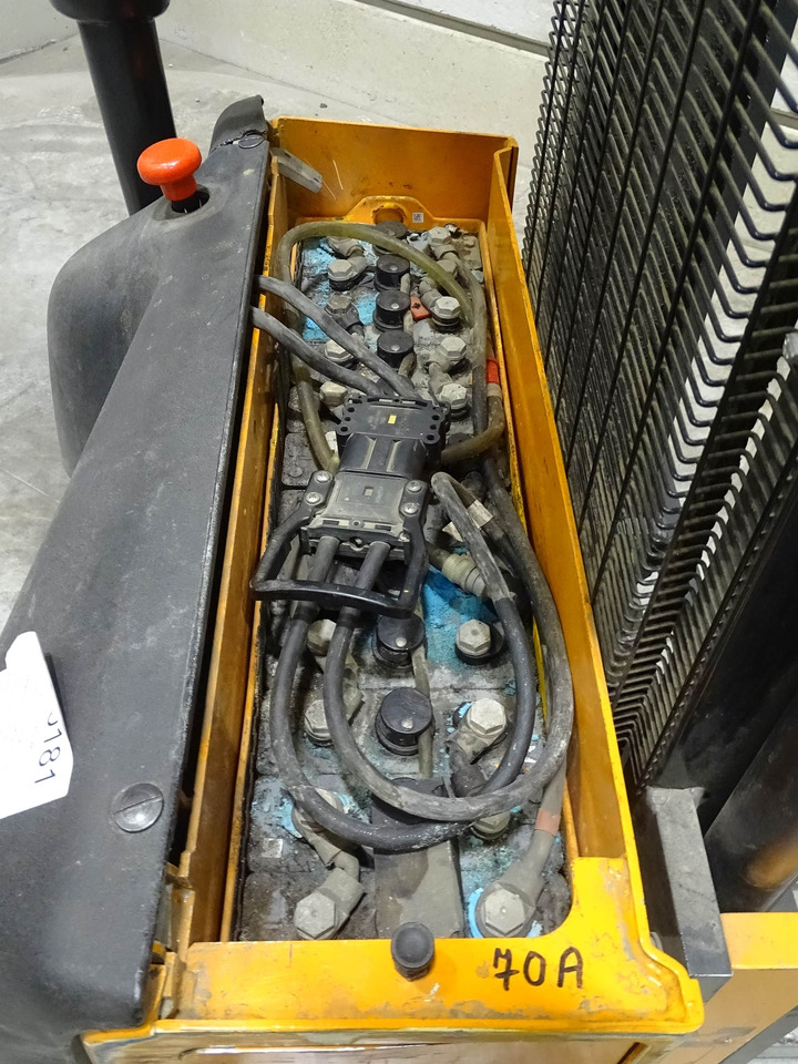 Om CN14 - Stacker: picture 4 Om CN14 - Stacker: picture 4