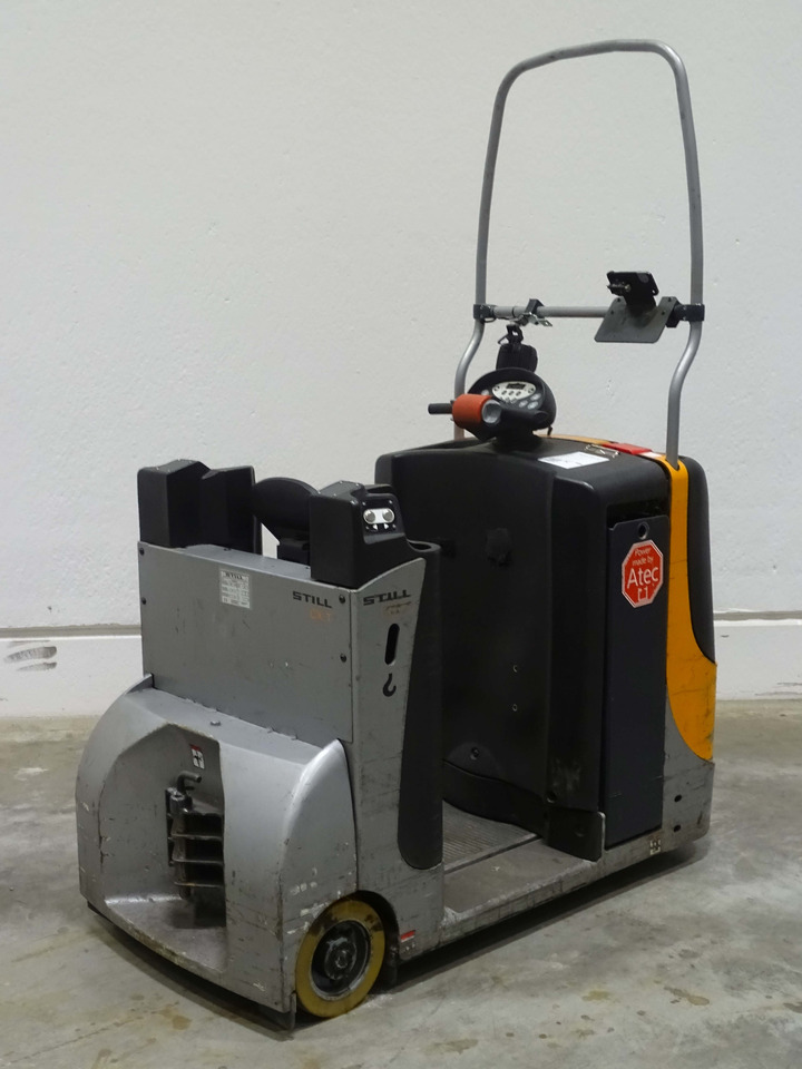 Still CX-T - Tow tractor: picture 2 Still CX-T - Tow tractor: picture 2