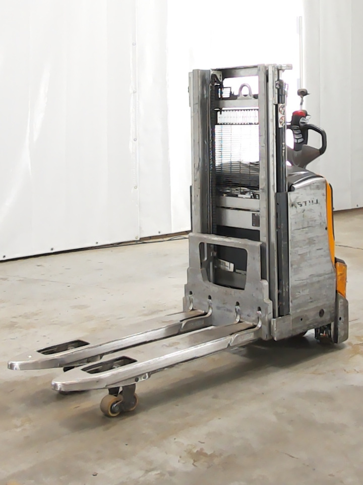 Still EXD18L - Stacker: picture 1 Still EXD18L - Stacker: picture 1