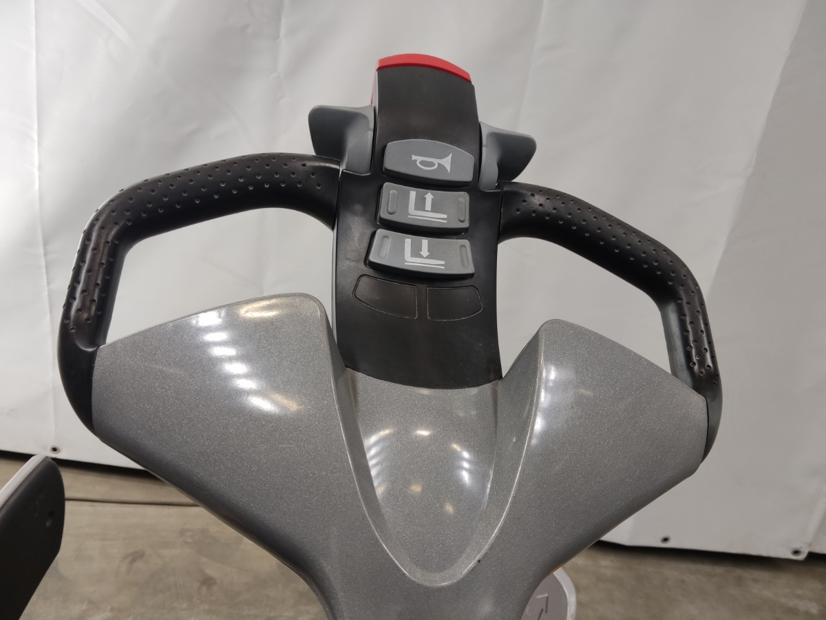 Still EXV-SF14 - Stacker: picture 3 Still EXV-SF14 - Stacker: picture 3