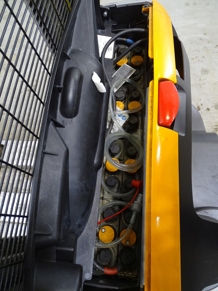 Still EXV12 - Stacker: picture 4 Still EXV12 - Stacker: picture 4