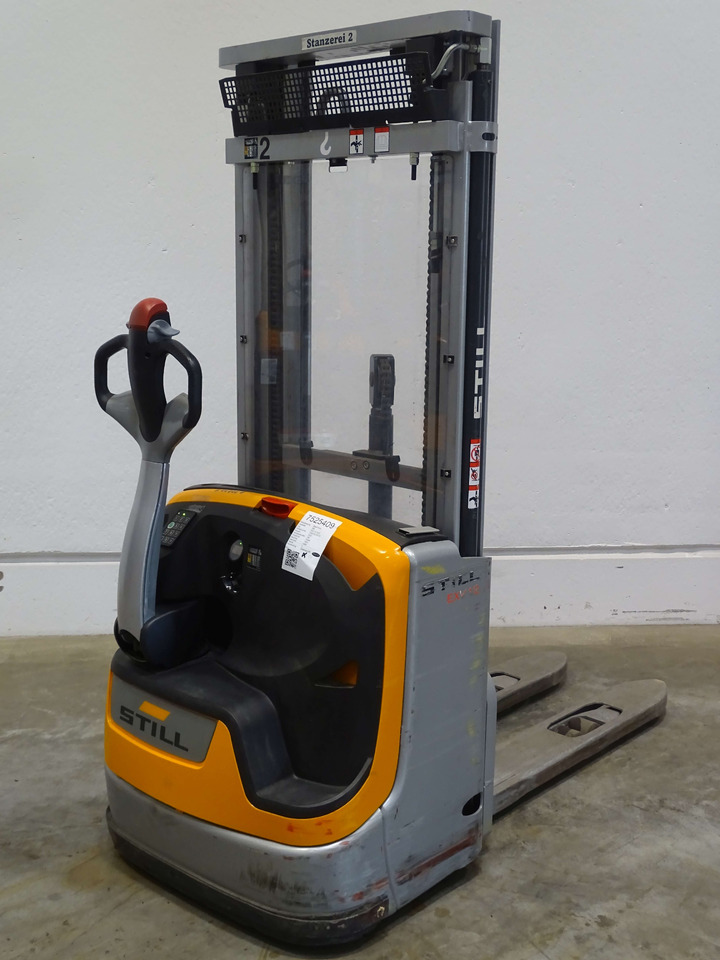 Still EXV12 - Stacker: picture 2 Still EXV12 - Stacker: picture 2