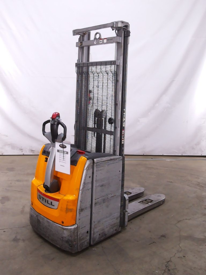 Still EXV20 - Stacker: picture 2 Still EXV20 - Stacker: picture 2