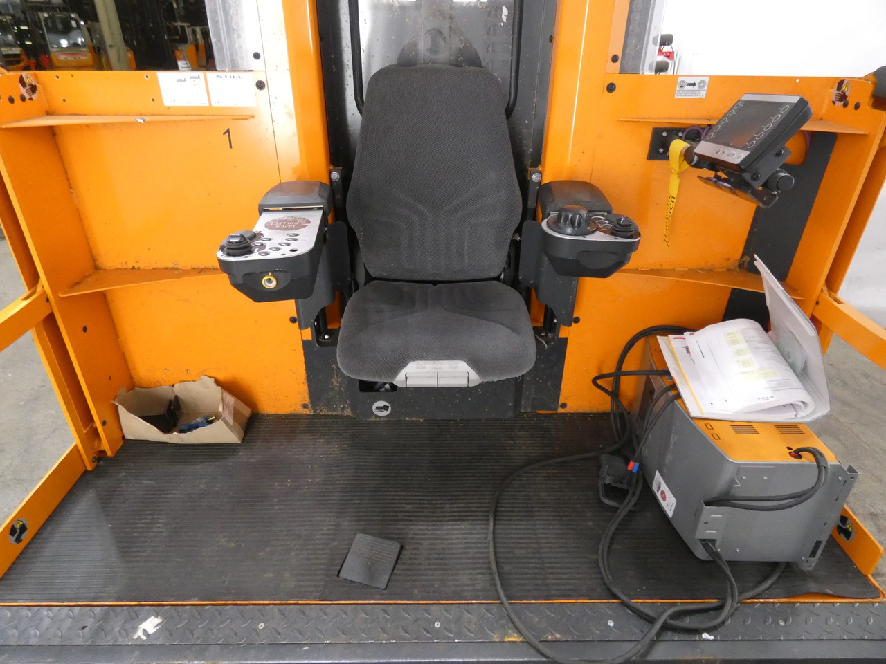 Still MX-X/2400MM - Order picker: picture 3 Still MX-X/2400MM - Order picker: picture 3