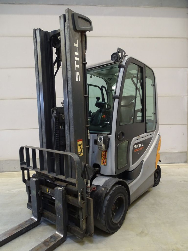 Still RX60-25/600 - Electric forklift: picture 1 Still RX60-25/600 - Electric forklift: picture 1