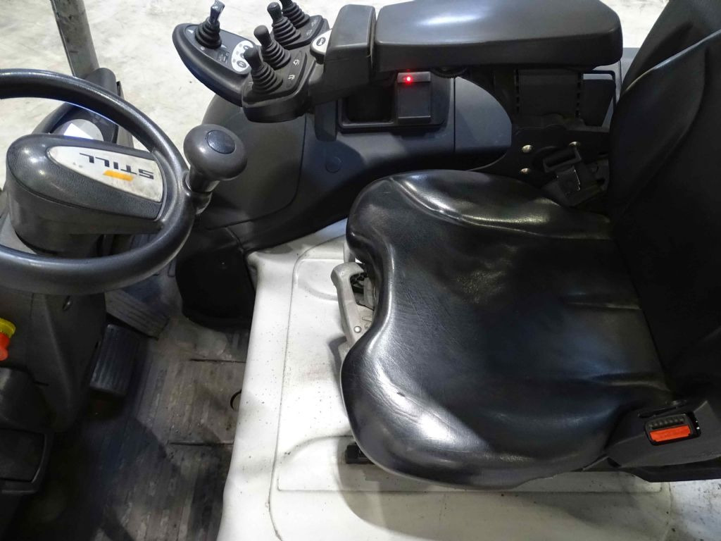 Still RX60-25L - Electric forklift: picture 3 Still RX60-25L - Electric forklift: picture 3