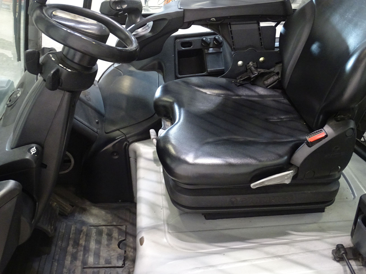 Still RX60-40 - Electric forklift: picture 3 Still RX60-40 - Electric forklift: picture 3