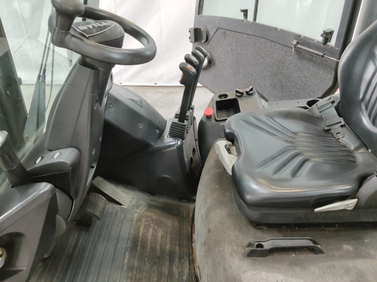 Still RX70-35 - Diesel forklift: picture 3 Still RX70-35 - Diesel forklift: picture 3