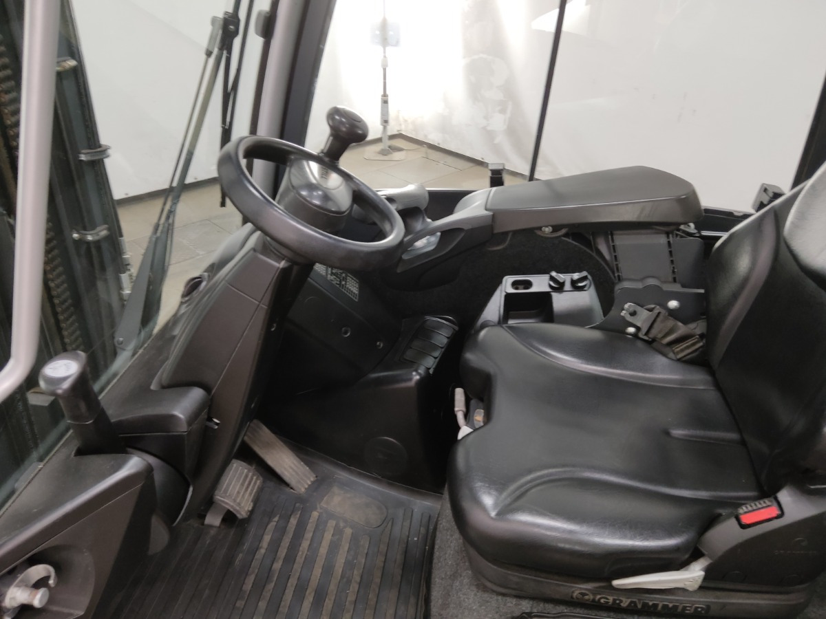 Still RX70-35H - Diesel forklift: picture 3 Still RX70-35H - Diesel forklift: picture 3