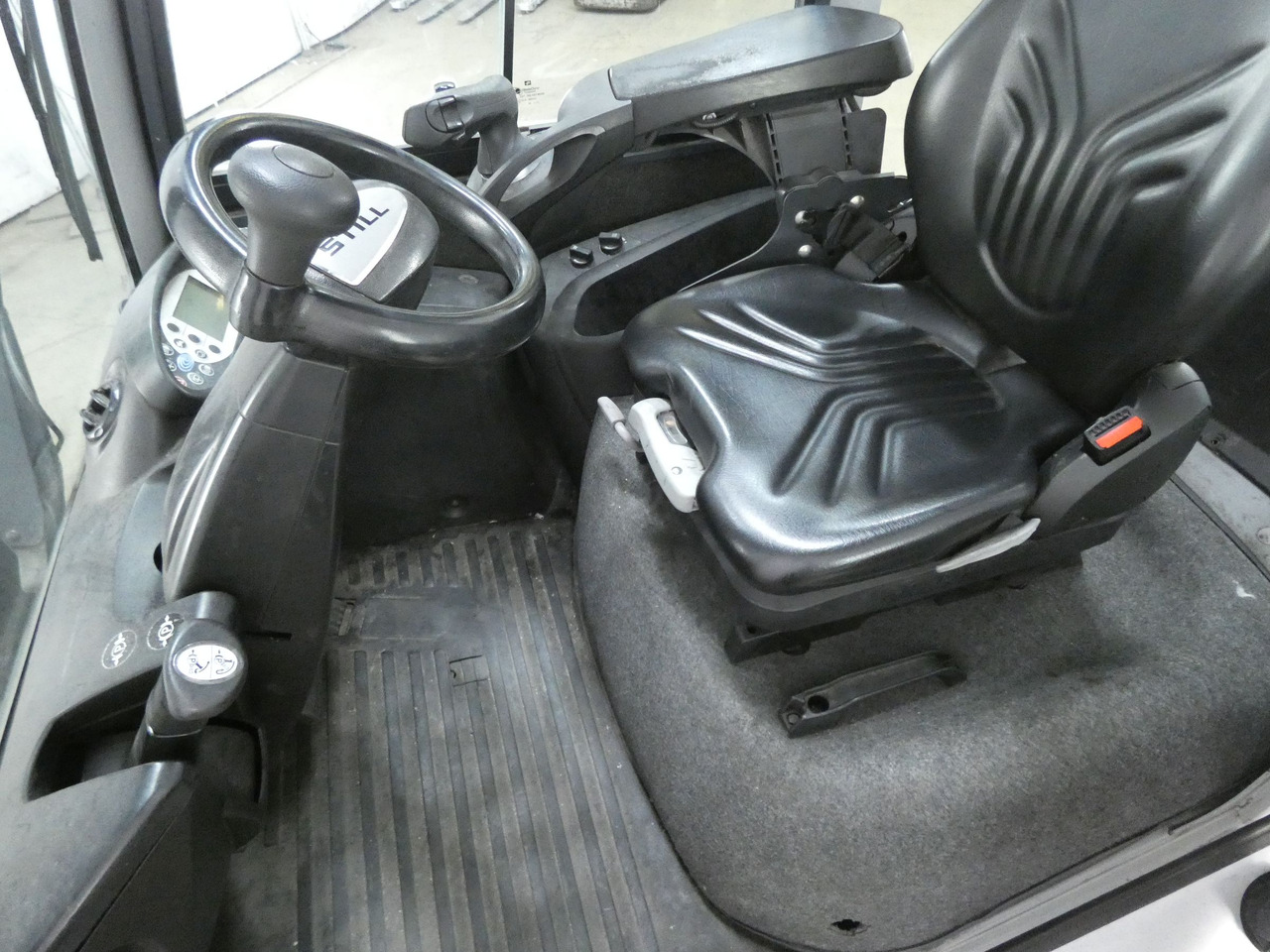 Still RX70-45 - Diesel forklift: picture 3 Still RX70-45 - Diesel forklift: picture 3