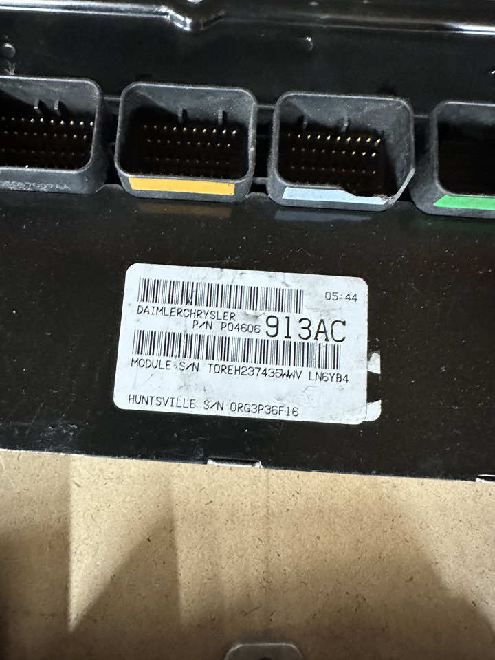 Chrysler Charger Ecu p04606838ac - ECU for Other machinery: picture 1 Chrysler Charger Ecu p04606838ac - ECU for Other machinery: picture 1