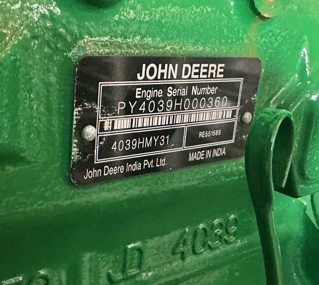 JOHN DEERE Engine RE551565 - Engine for Agricultural machinery: picture 2 JOHN DEERE Engine RE551565 - Engine for Agricultural machinery: picture 2