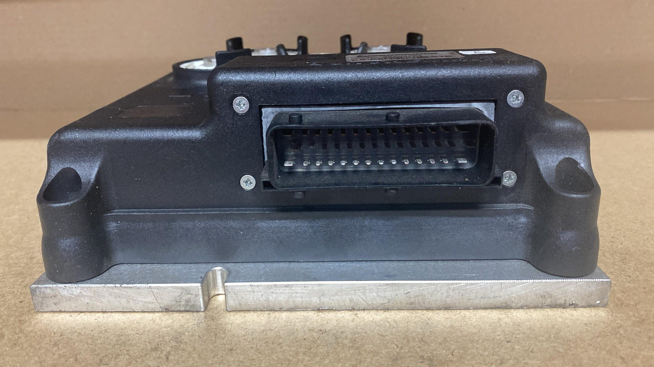 Jungheinrich Forklift ECU 50449302 - ECU for Forklift: picture 2 Jungheinrich Forklift ECU 50449302 - ECU for Forklift: picture 2