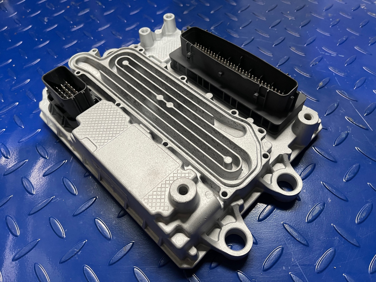 Mercedes Actros Atego ACM Euro 6 A0004465854 - ECU for Truck: picture 3 Mercedes Actros Atego ACM Euro 6 A0004465854 - ECU for Truck: picture 3