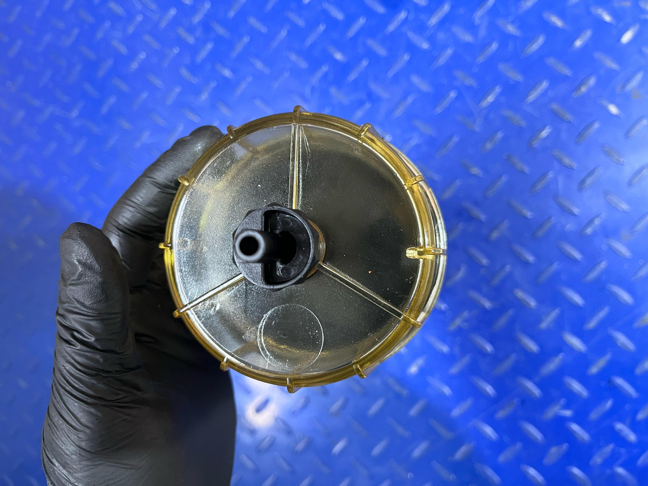 PARKER Mercedes Benz Fuel Water Separator - Fuel system: picture 1 PARKER Mercedes Benz Fuel Water Separator - Fuel system: picture 1