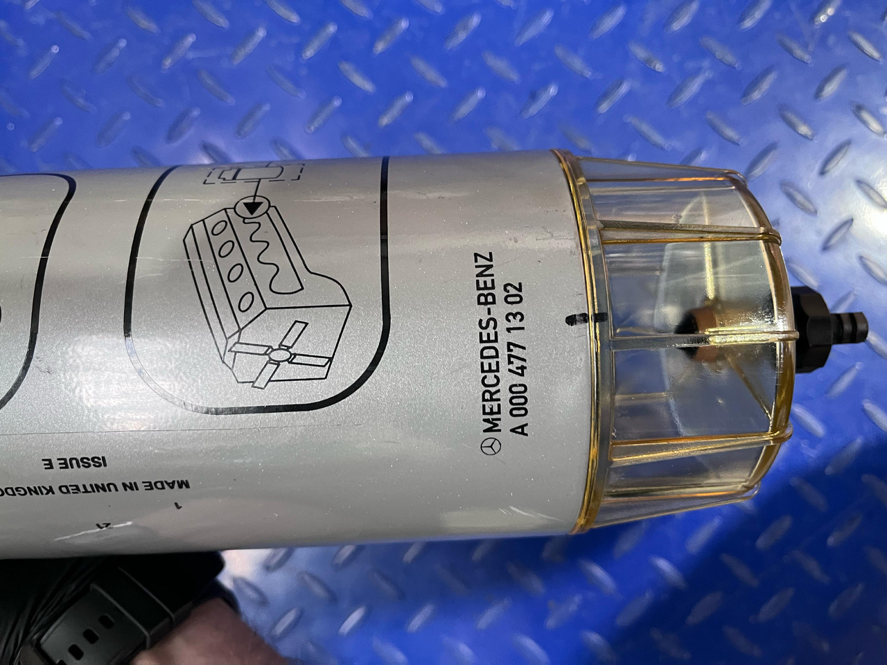 PARKER Mercedes Benz Fuel Water Separator - Fuel system: picture 3 PARKER Mercedes Benz Fuel Water Separator - Fuel system: picture 3