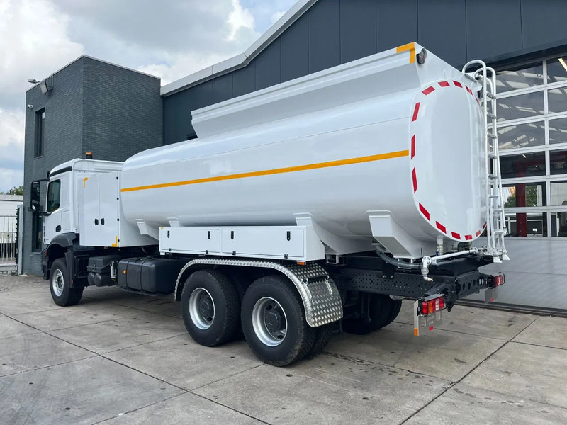 Mercedes-Benz Arocs 3340 6x6 Water Tank Truck - Tank truck: picture 3 Mercedes-Benz Arocs 3340 6x6 Water Tank Truck - Tank truck: picture 3