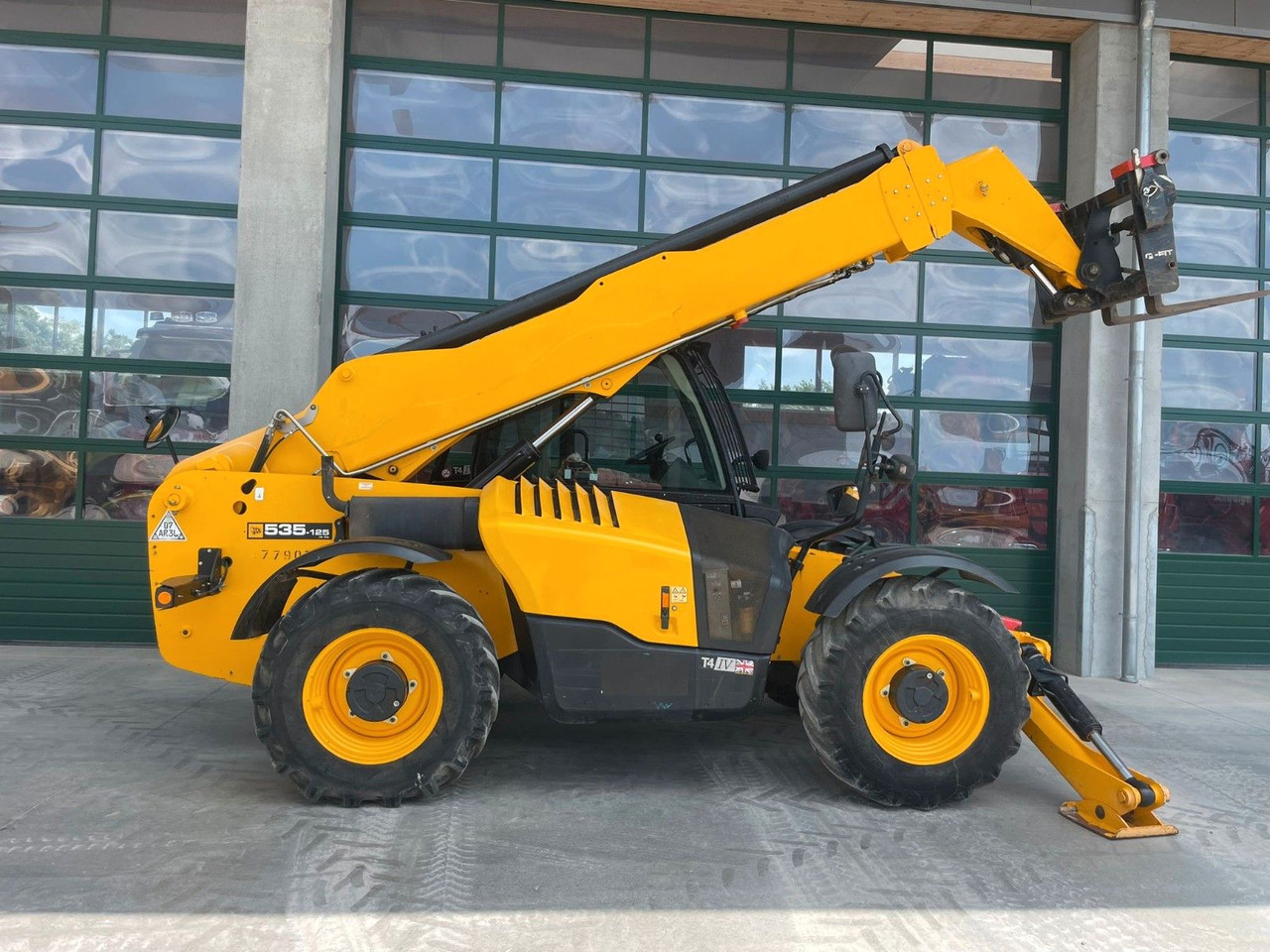 JCB 535-125 - Telescopic handler: picture 1 JCB 535-125 - Telescopic handler: picture 1