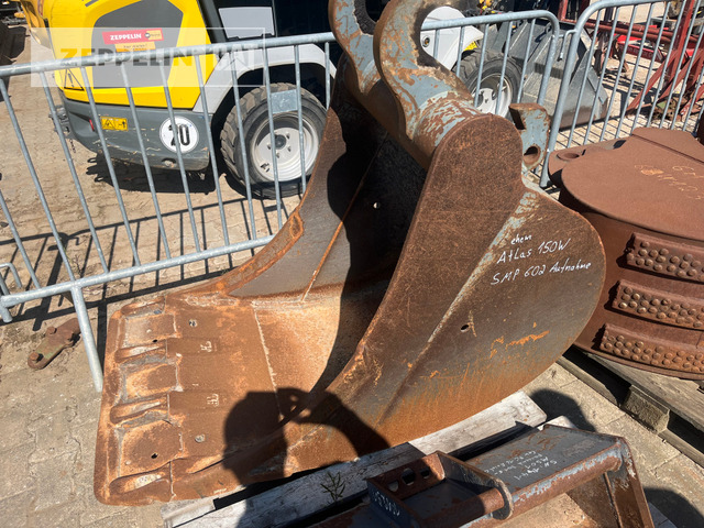 Atlas(Weyhausen) Primär-Prod. Komp.Ti - Excavator bucket: picture 1 Atlas(Weyhausen) Primär-Prod. Komp.Ti - Excavator bucket: picture 1