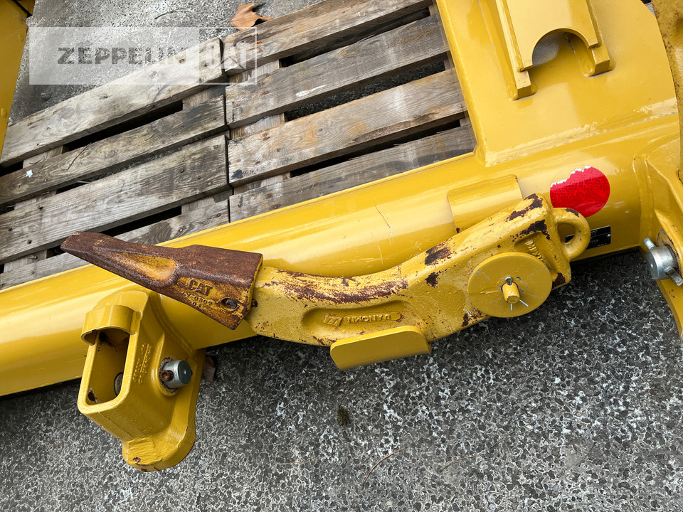 Cat 3-Zahn Heckaufreißer - Ripper for Construction machinery: picture 3 Cat 3-Zahn Heckaufreißer - Ripper for Construction machinery: picture 3