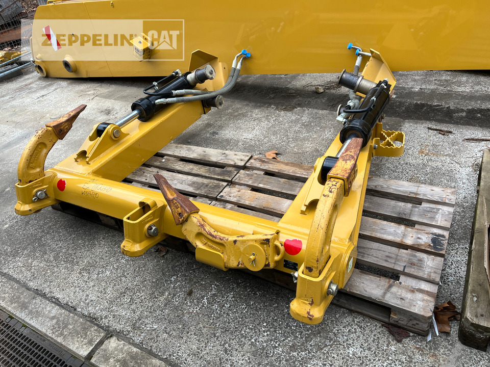 Cat 3-Zahn Heckaufreißer - Ripper for Construction machinery: picture 1 Cat 3-Zahn Heckaufreißer - Ripper for Construction machinery: picture 1