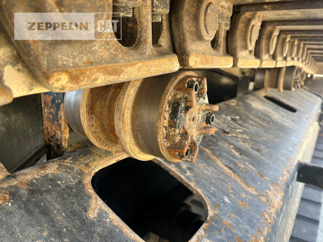Crawler excavator Cat 323-07D: picture 12