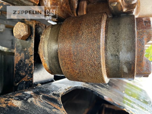 Crawler excavator Cat 325FL: picture 23