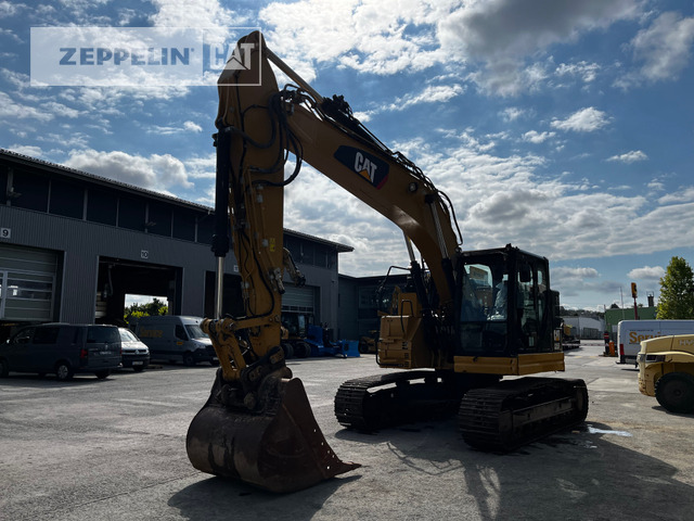 Crawler excavator Cat 325FL: picture 8