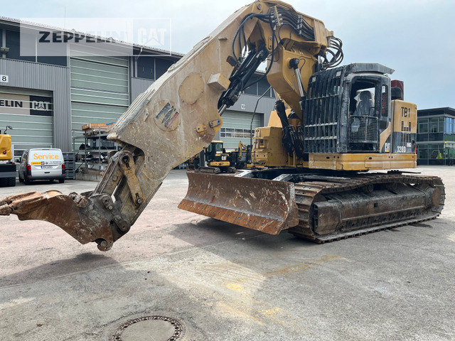 Cat 328DTUNNEL - Tunneling equipment: picture 1 Cat 328DTUNNEL - Tunneling equipment: picture 1