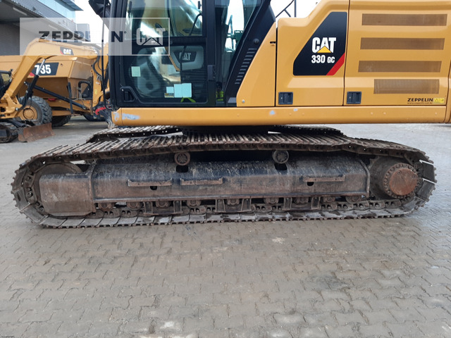 Crawler excavator Cat 330GC: picture 9