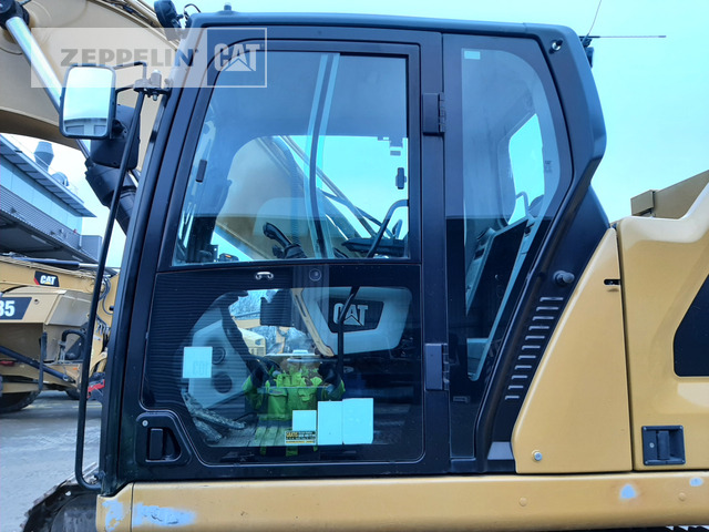 Crawler excavator Cat 330GC: picture 36