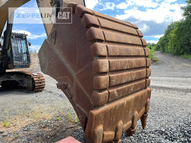 Crawler excavator Cat 374FL: picture 12
