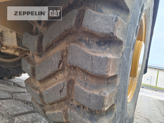 Cat 906-14 leasing Cat 906-14: picture 15