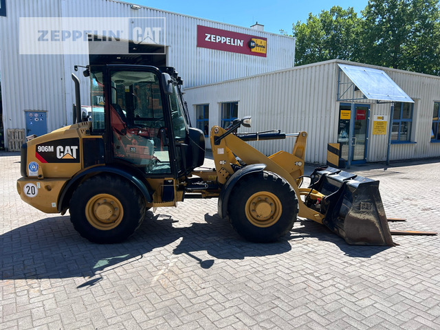Cat 906M - Wheel loader: picture 2 Cat 906M - Wheel loader: picture 2