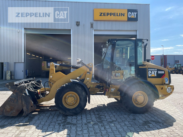 Cat 906M - Wheel loader: picture 2 Cat 906M - Wheel loader: picture 2
