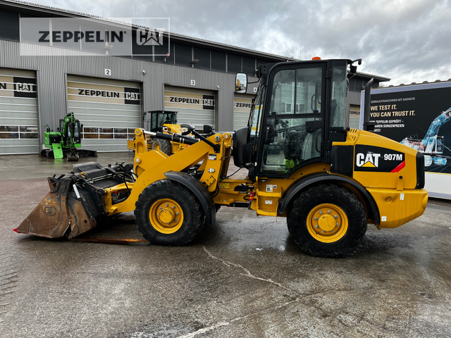 Cat 907M - Wheel loader: picture 1 Cat 907M - Wheel loader: picture 1