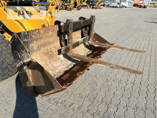 Cat 908M - Wheel loader: picture 5 Cat 908M - Wheel loader: picture 5