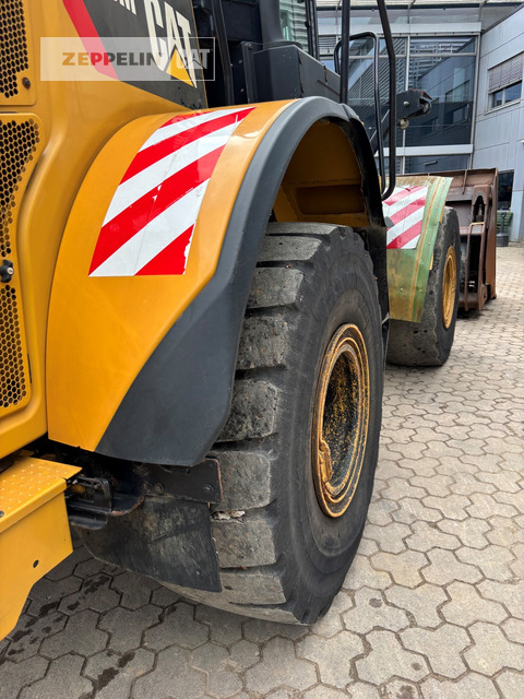 Wheel loader Cat 950M: picture 13