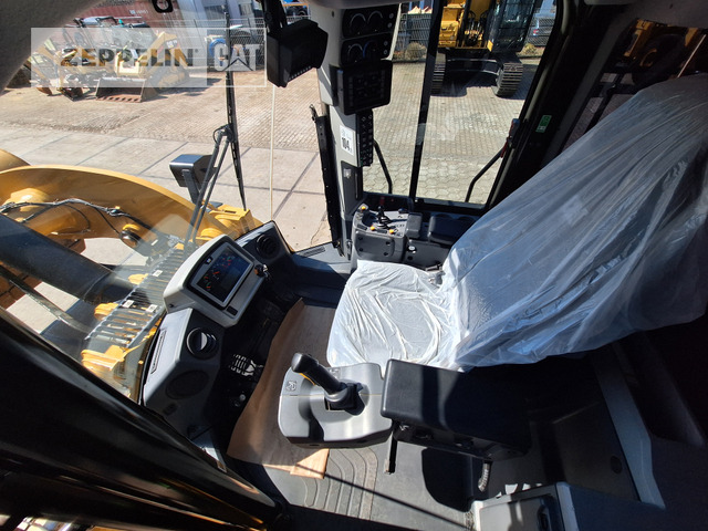 Wheel loader Cat 962M: picture 20