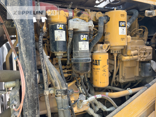 Wheel loader Cat 962M: picture 21