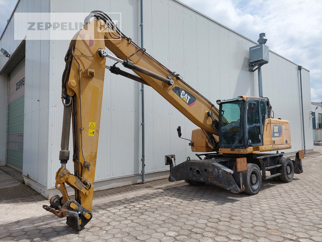 Cat MH3024-06C - Waste/ Industry handler: picture 1 Cat MH3024-06C - Waste/ Industry handler: picture 1