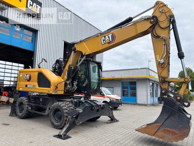 Cat MH3024-07A - Waste/ Industry handler: picture 5 Cat MH3024-07A - Waste/ Industry handler: picture 5