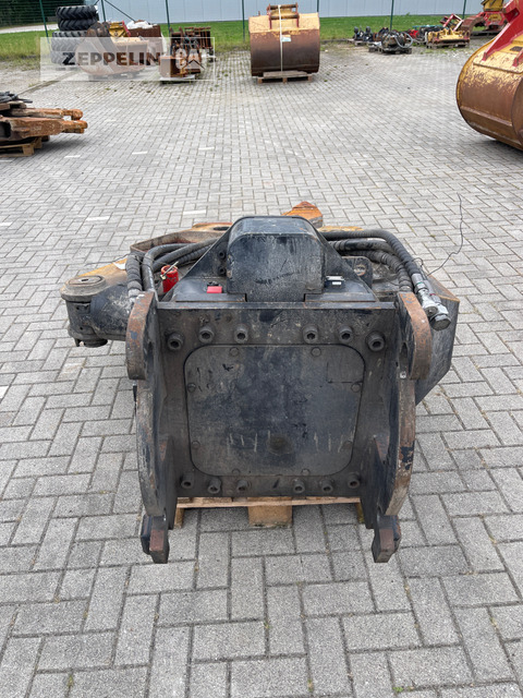 Cat MP318 - Demolition shears: picture 4 Cat MP318 - Demolition shears: picture 4